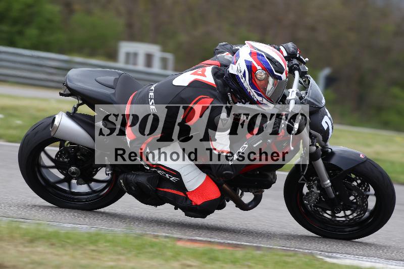 Archiv-2022/13 25.04.2022 Plüss Moto Sport ADR/Freies Fahren/21